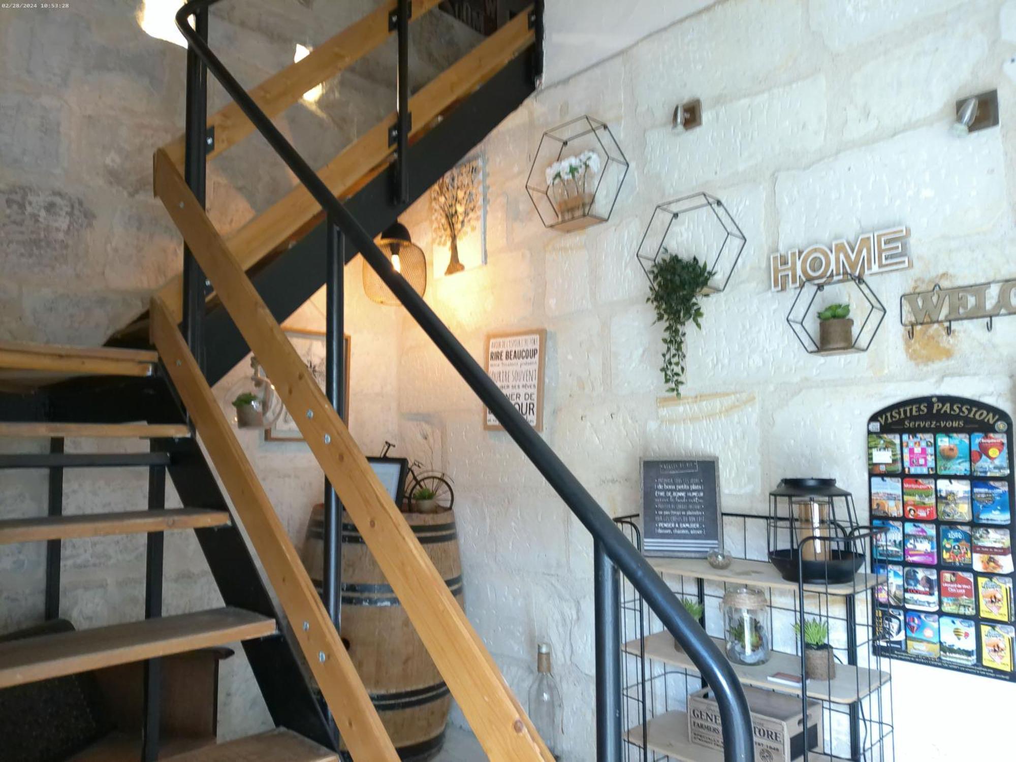 A 2 Pas D Azay Hotel Neuil Exterior photo